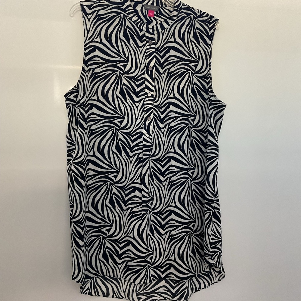 Vince Camuto Black and White Zebra Print Tunic/Blouse